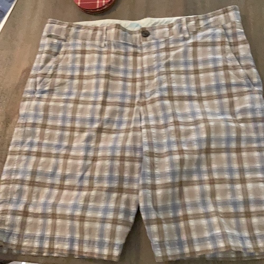 Tommy Bahama men’s Plaid Shorts